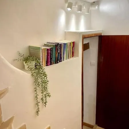 Casa De Suenos - *